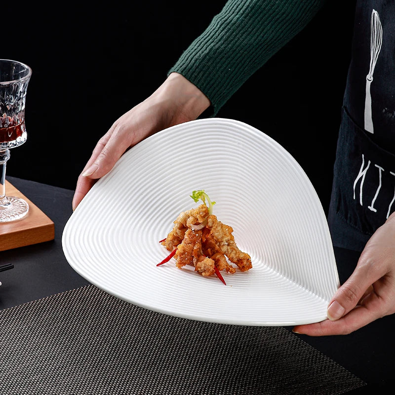 Folded Elegance Serving Plate