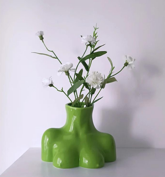 Body Art Vase